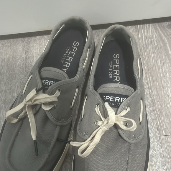 Sperry Top-Sider boat shoes - Picture 2 of 8